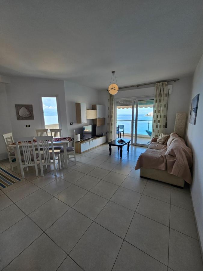 Gregor Apartments Sarandë Exterior foto